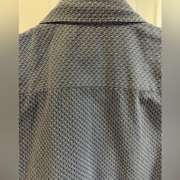 Hugo Boss short sleeve button down shirt - Picture 2 of 6